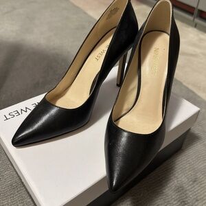 Nine West Womens Stiletto Heel Tatiana Pump 60289666 Black Leather Size 6